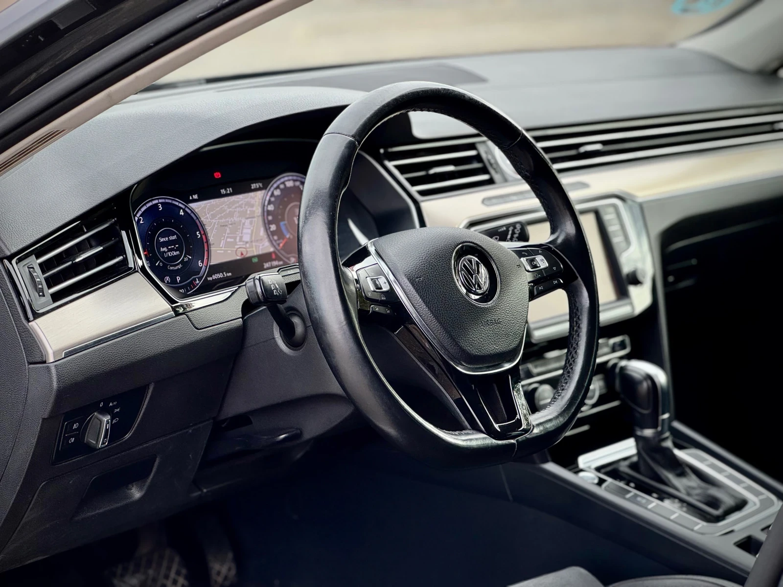 VW Passat 2.0tdi HIGHLINE - DIGITAL - DSG | Mobile.bg � ����������� 8