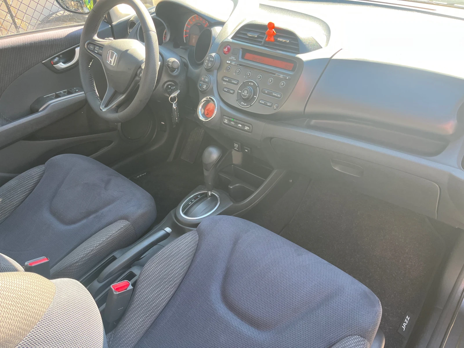 Honda Jazz 1.4i - FACE - Automatic - SWISS , снимка 9 - Автомобили и джипове - 56625760