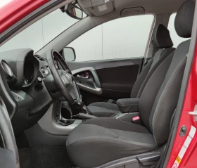 Toyota Rav4 2.2D4D* 136к.с* KEYLESS GO*  - 5500 € / 10757.07 лв. - 81631681 9