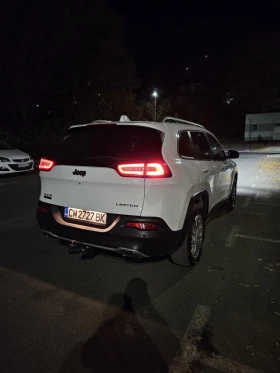 Jeep Cherokee 2.2 Mjt /4х4/ - 14200 € / 27772.79 лв. - 69127994 5