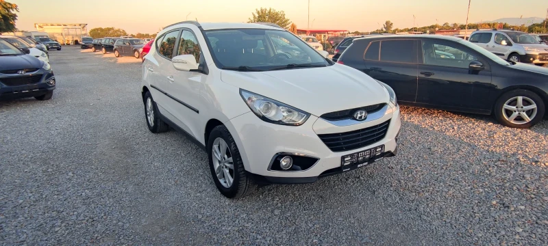 Hyundai IX35 1.6i 16v , снимка 3 - Автомобили и джипове - 46898907