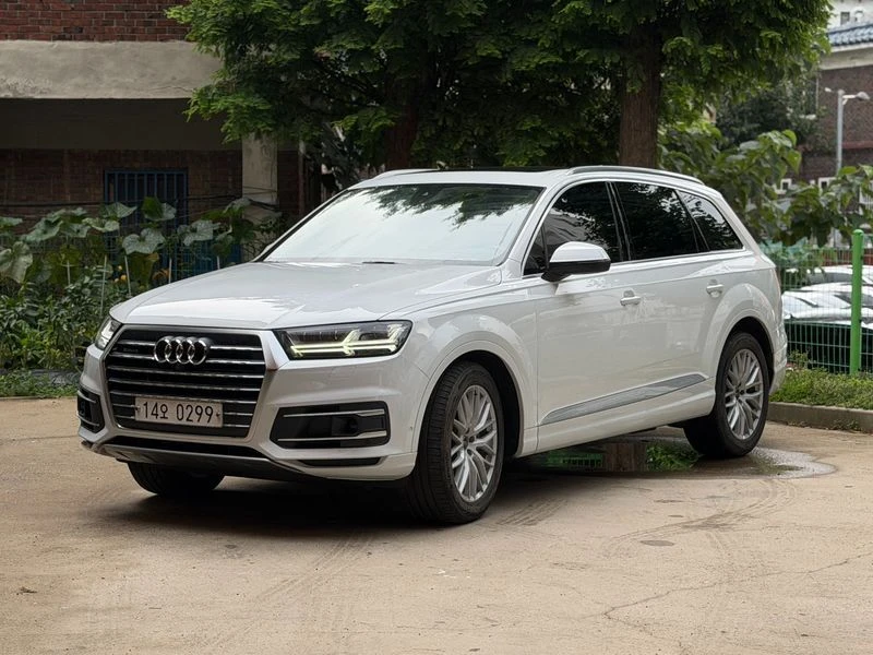 Audi Q7 45 TDI Quattro Sport| 258к.с.| ВКЛ.ТЕХНОТЕСТ