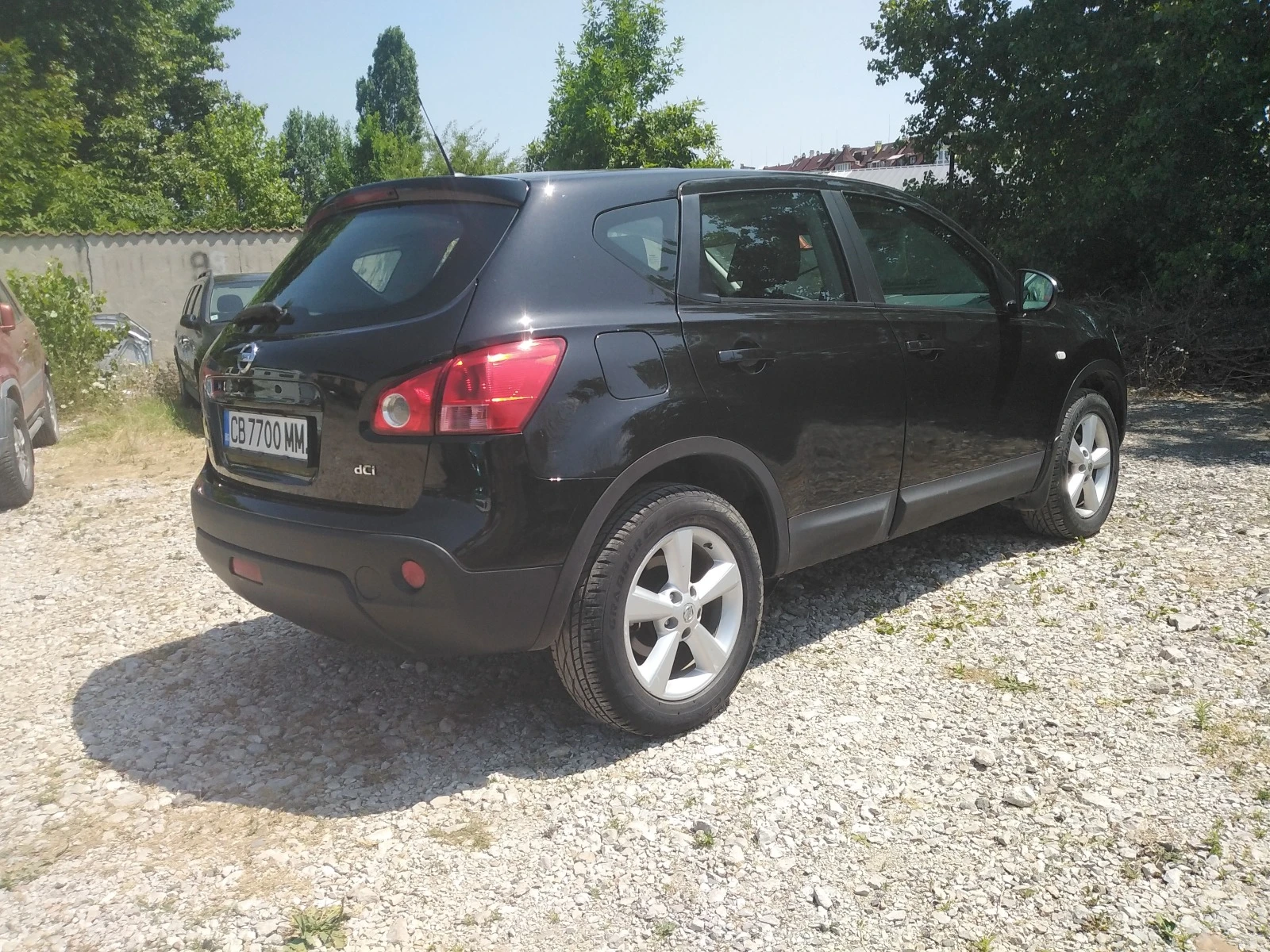 Nissan Qashqai 2.0.DCI - изображение 3