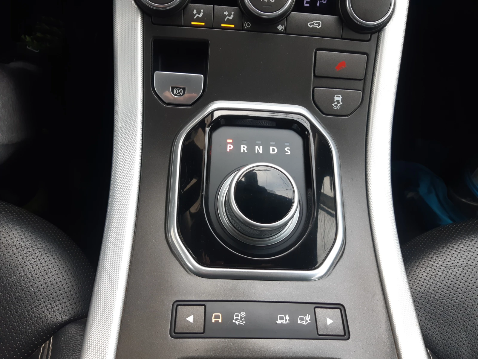 Land Rover Evoque 2.2d  4x4 | Mobile.bg   12