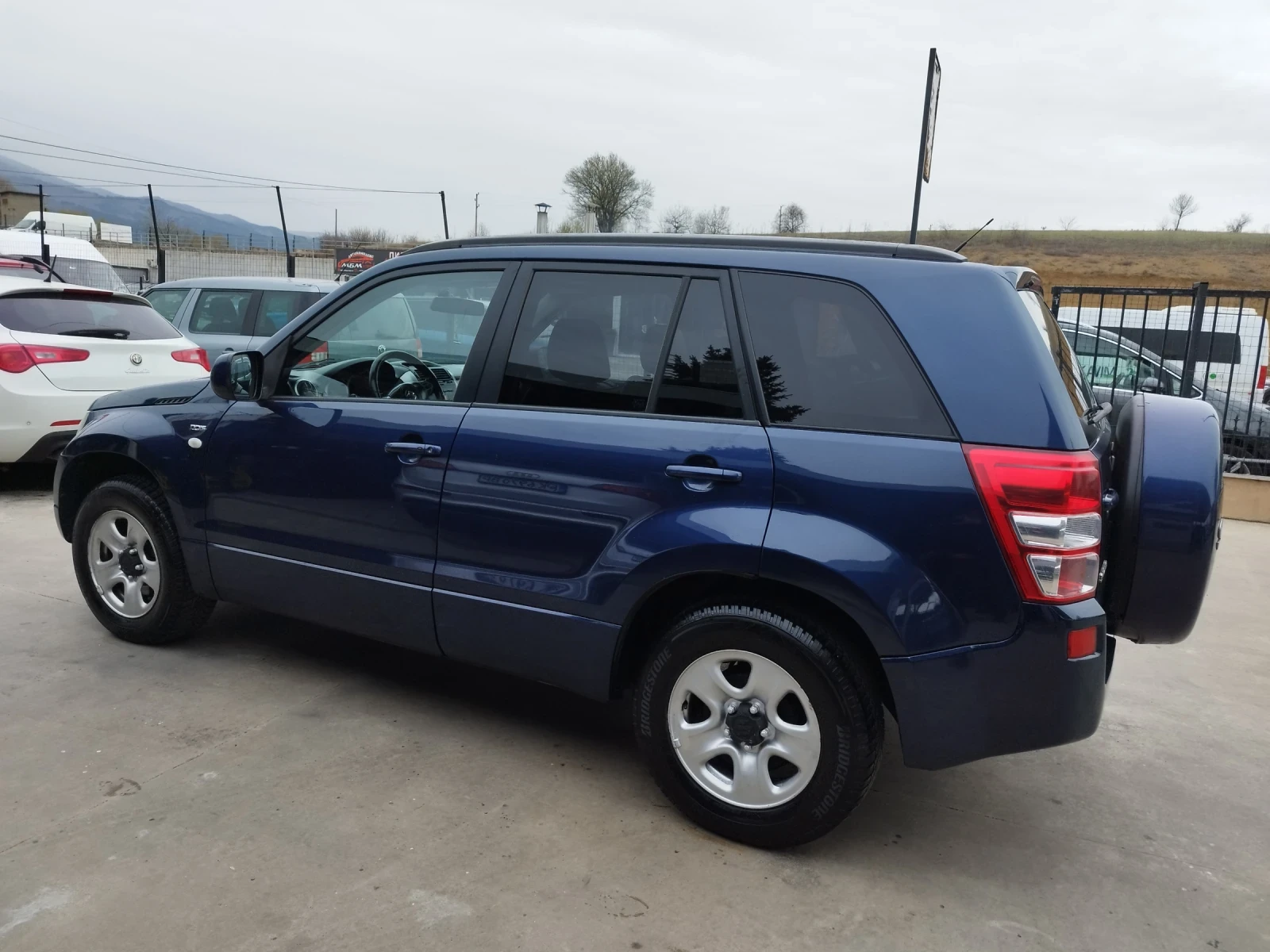 Suzuki Grand vitara 1.9DDSI - изображение 7