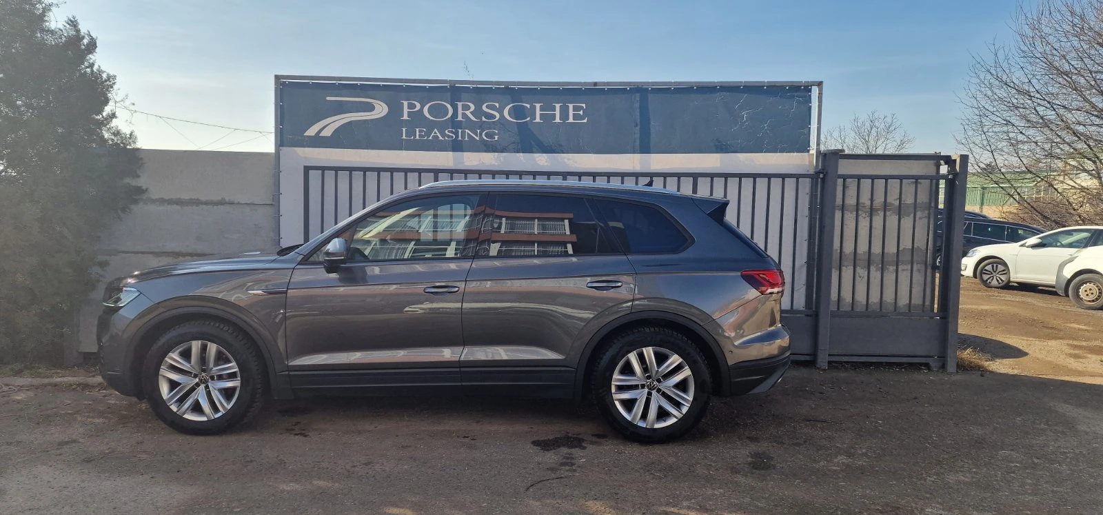 VW Touareg  3.0TDI - изображение 5