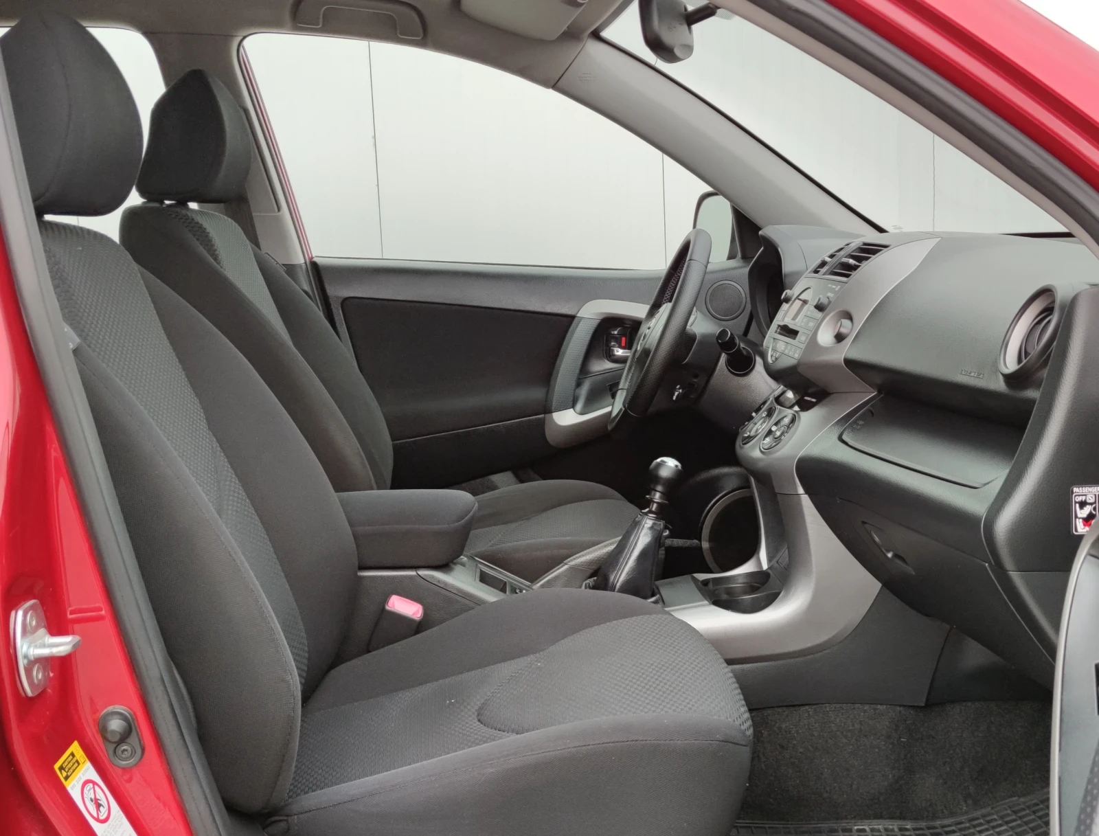 Toyota Rav4 2.2D4D* 136�.�* KEYLESS GO*  | Mobile.bg � ����������� 13