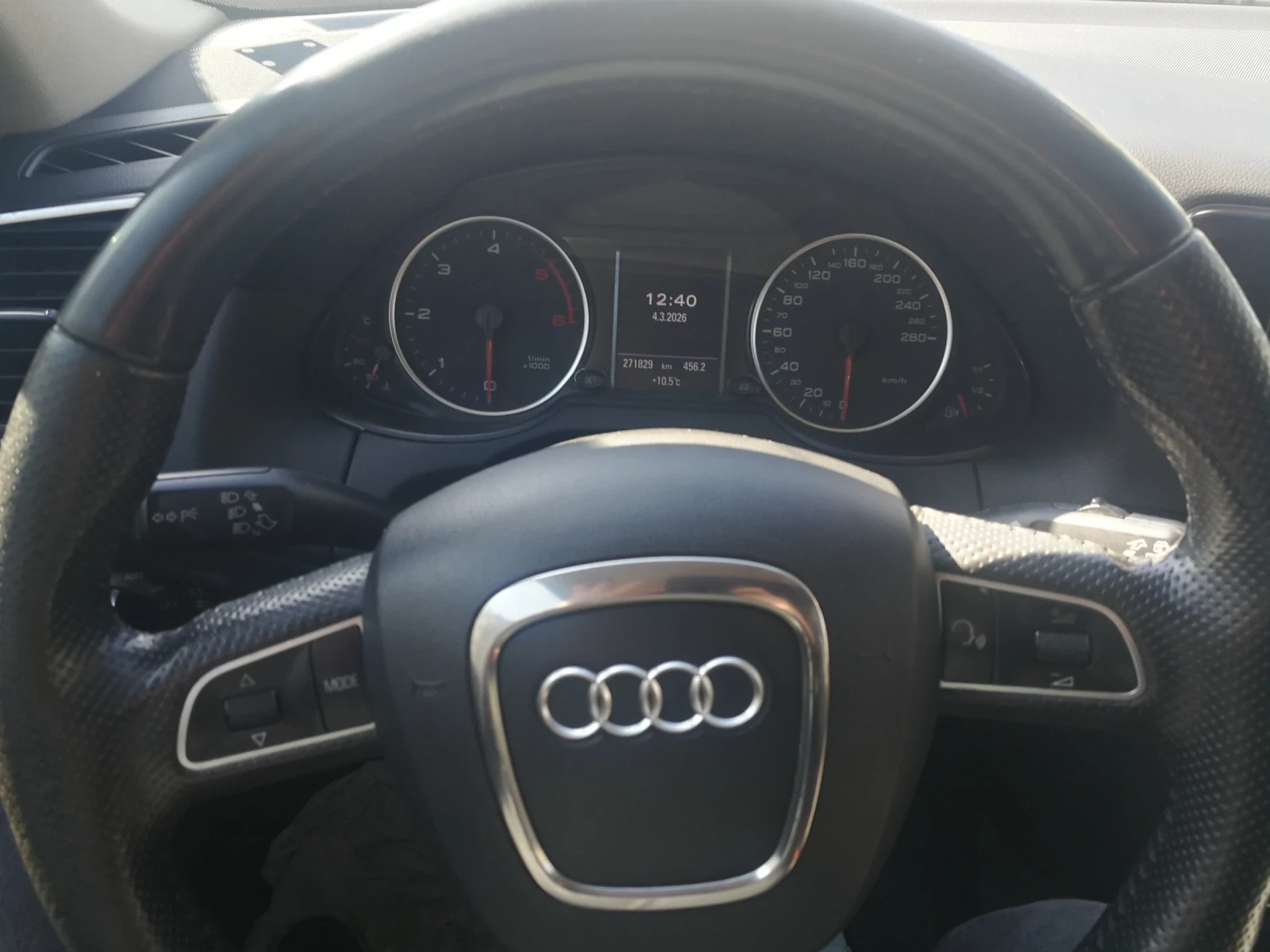 Audi Q5, снимка 5 - Автомобили и джипове - 53685919