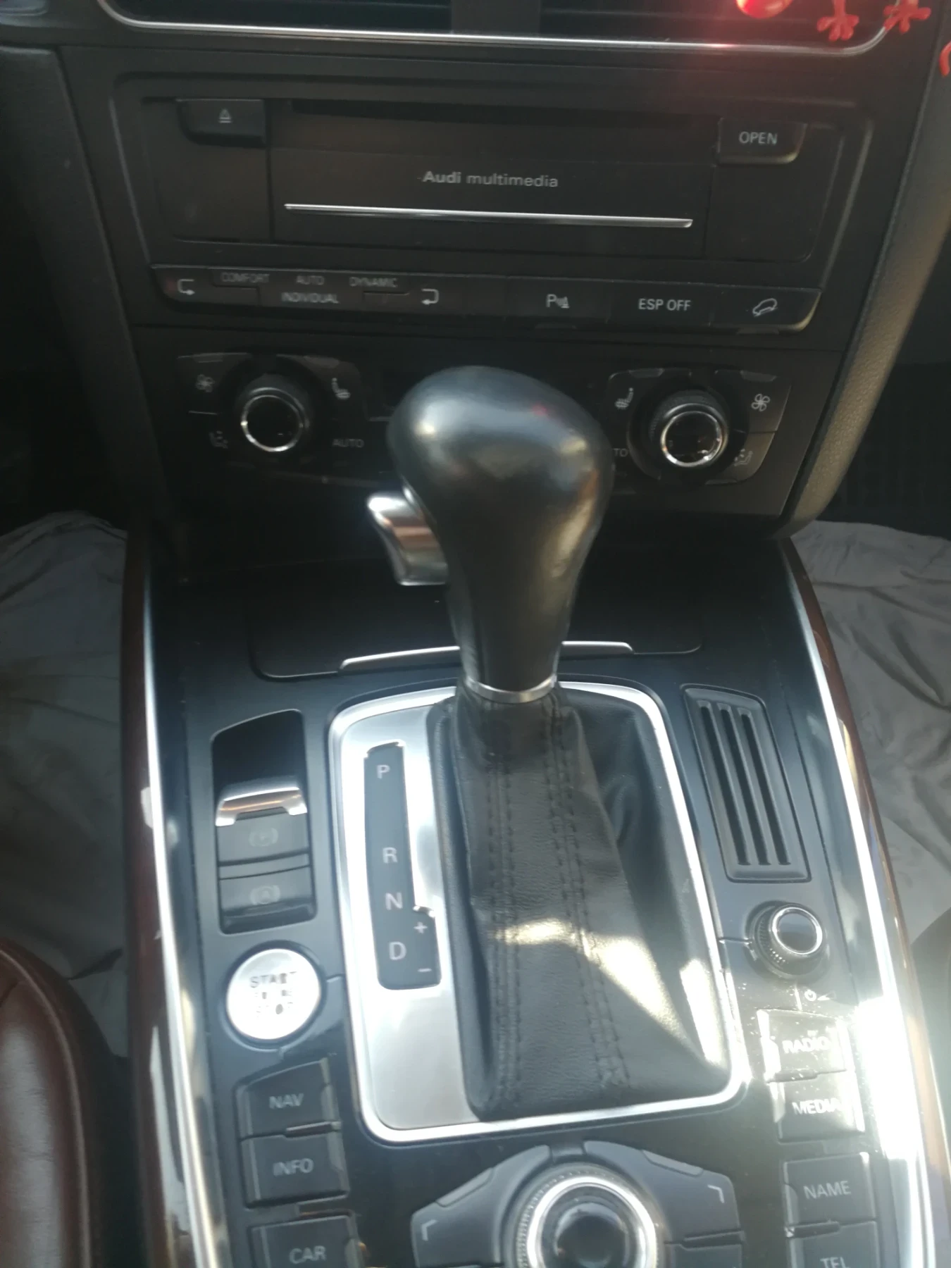 Audi Q5, снимка 6 - Автомобили и джипове - 53685919