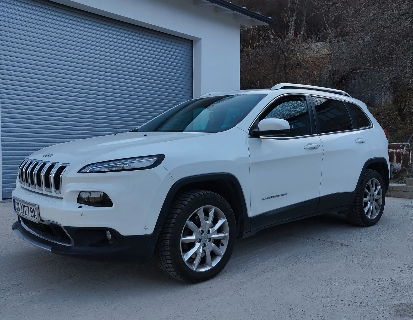 Jeep Cherokee 2.2 Mjt /4х4/, снимка 2 - Автомобили и джипове - 53777603