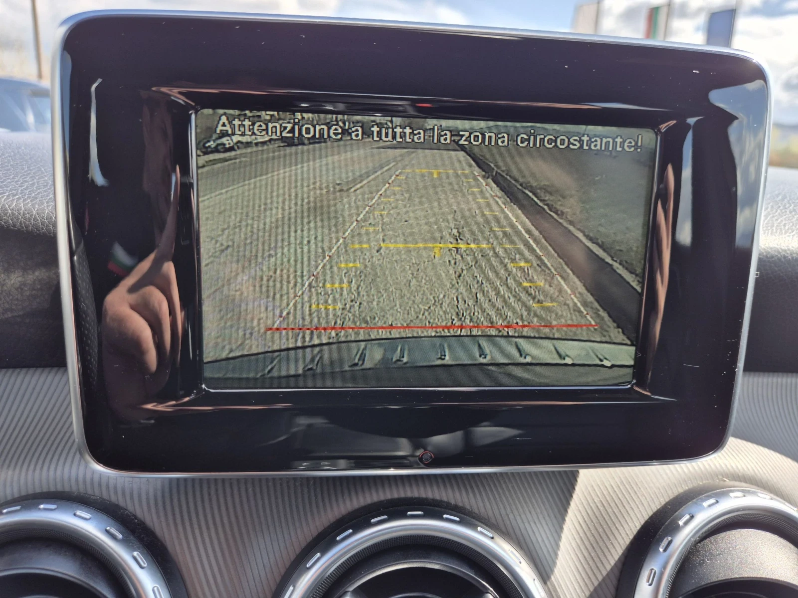 Mercedes-Benz GLA 200 GLA200 FULL OPTION , снимка 8 - Автомобили и джипове - 54081294