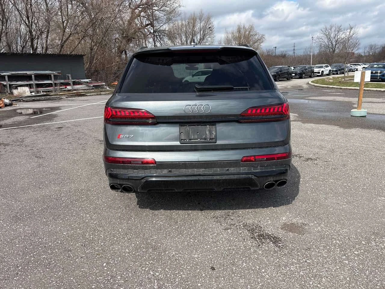 Audi SQ7 * 2 КЛЮЧА * ДИСТРОНИК * 360* ОБДУХВАНЕ, снимка 13 - Автомобили и джипове - 54184799