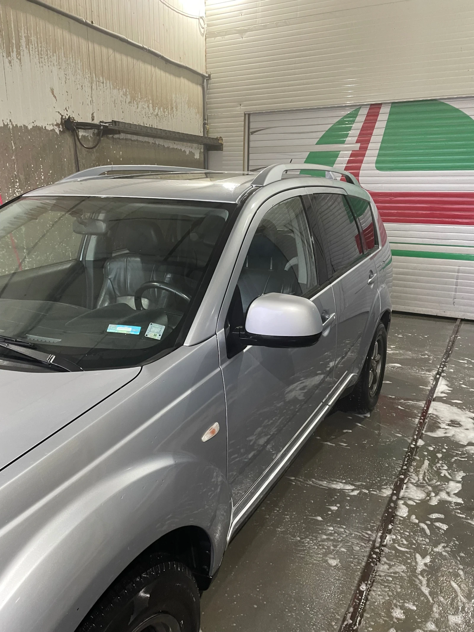 Mitsubishi Outlander, снимка 13 - Автомобили и джипове - 54682563