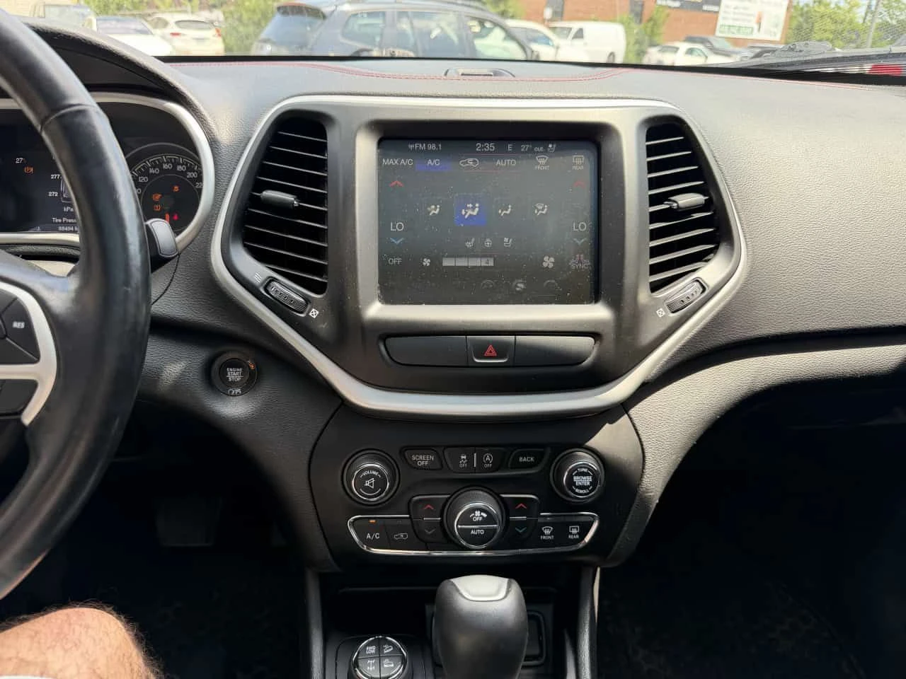 Jeep Cherokee * Trailhawk Leather Plus * CARFAX * ЦЕНА ДО БГ, снимка 12 - Автомобили и джипове - 55245630