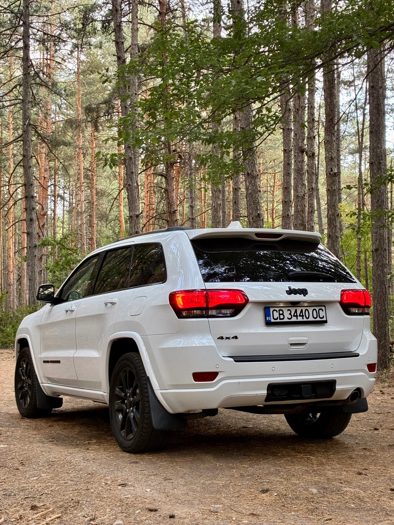 Jeep Grand cherokee ALTITUDE, снимка 4 - Автомобили и джипове - 56059817