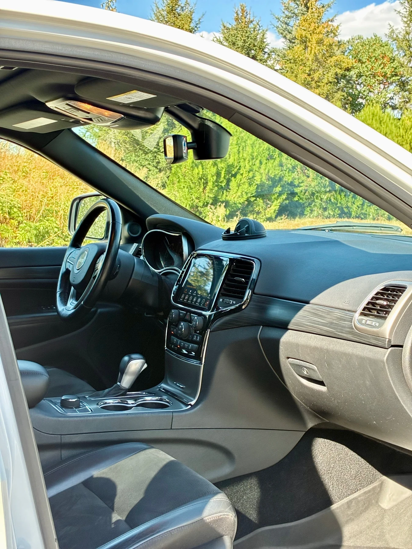 Jeep Grand cherokee ALTITUDE, снимка 8 - Автомобили и джипове - 56059817