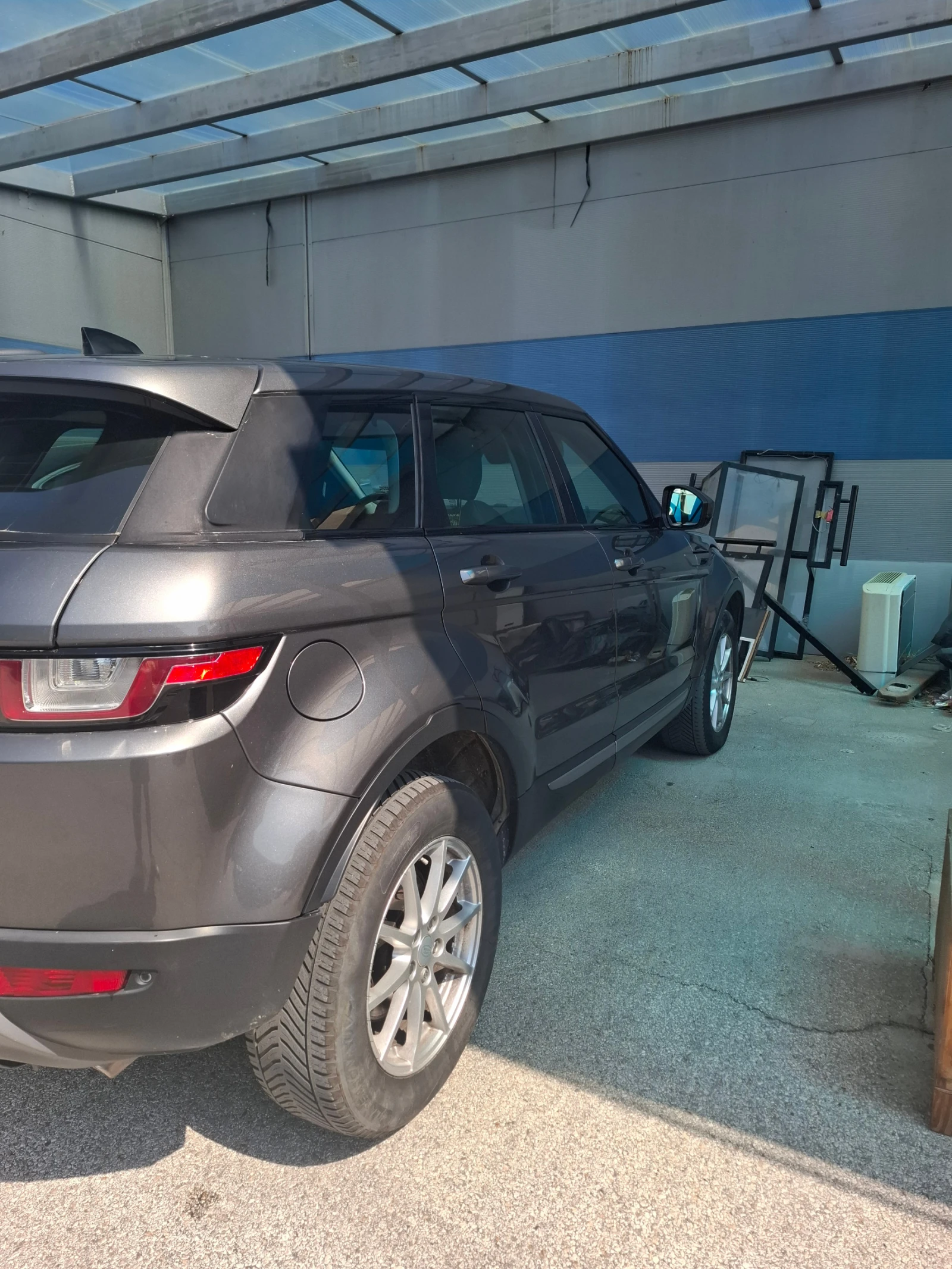Land Rover Range Rover Evoque, снимка 3 - Автомобили и джипове - 56151947