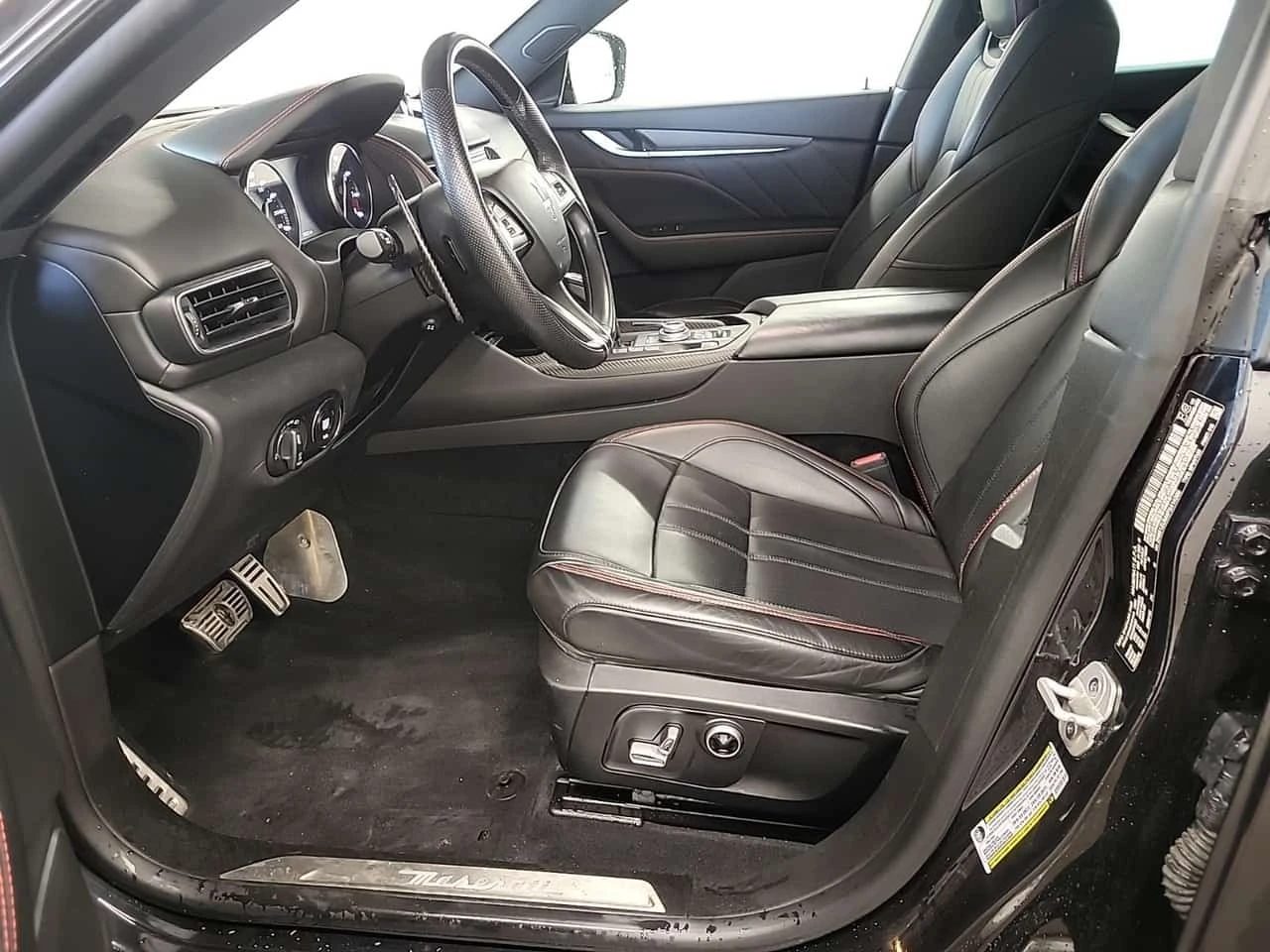 Maserati Levante * MODENA S * CARFAX * , снимка 9 - Автомобили и джипове - 56705712