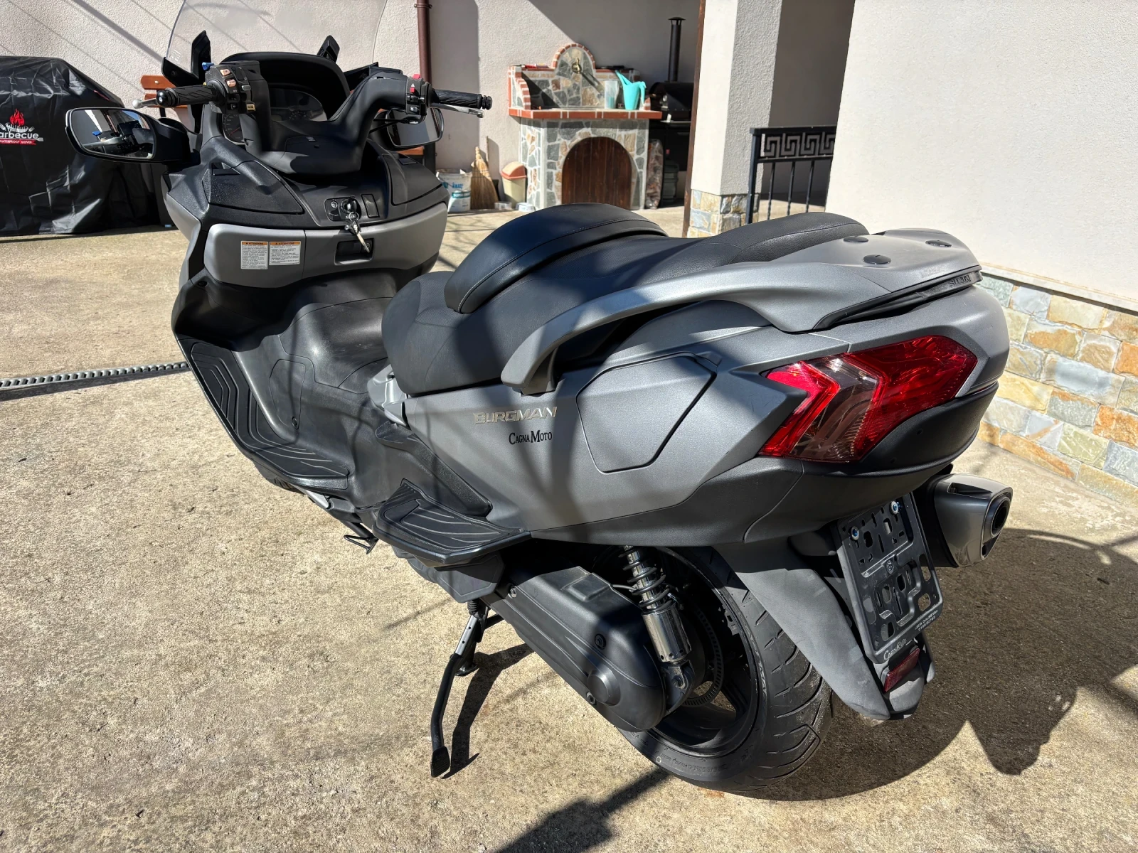 Suzuki Burgman 650i ABS Led - изображение 3