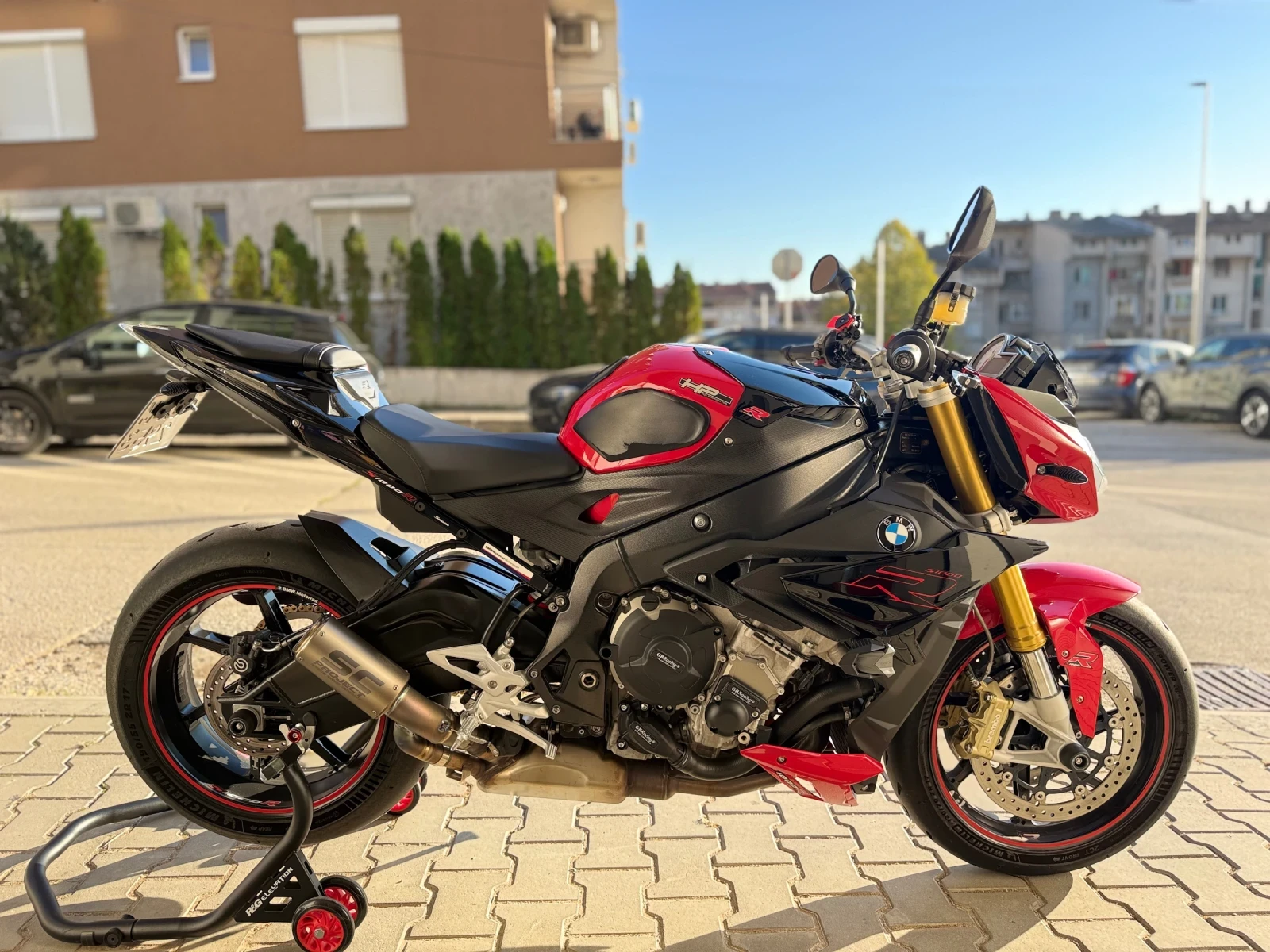 BMW S S1000R HP4