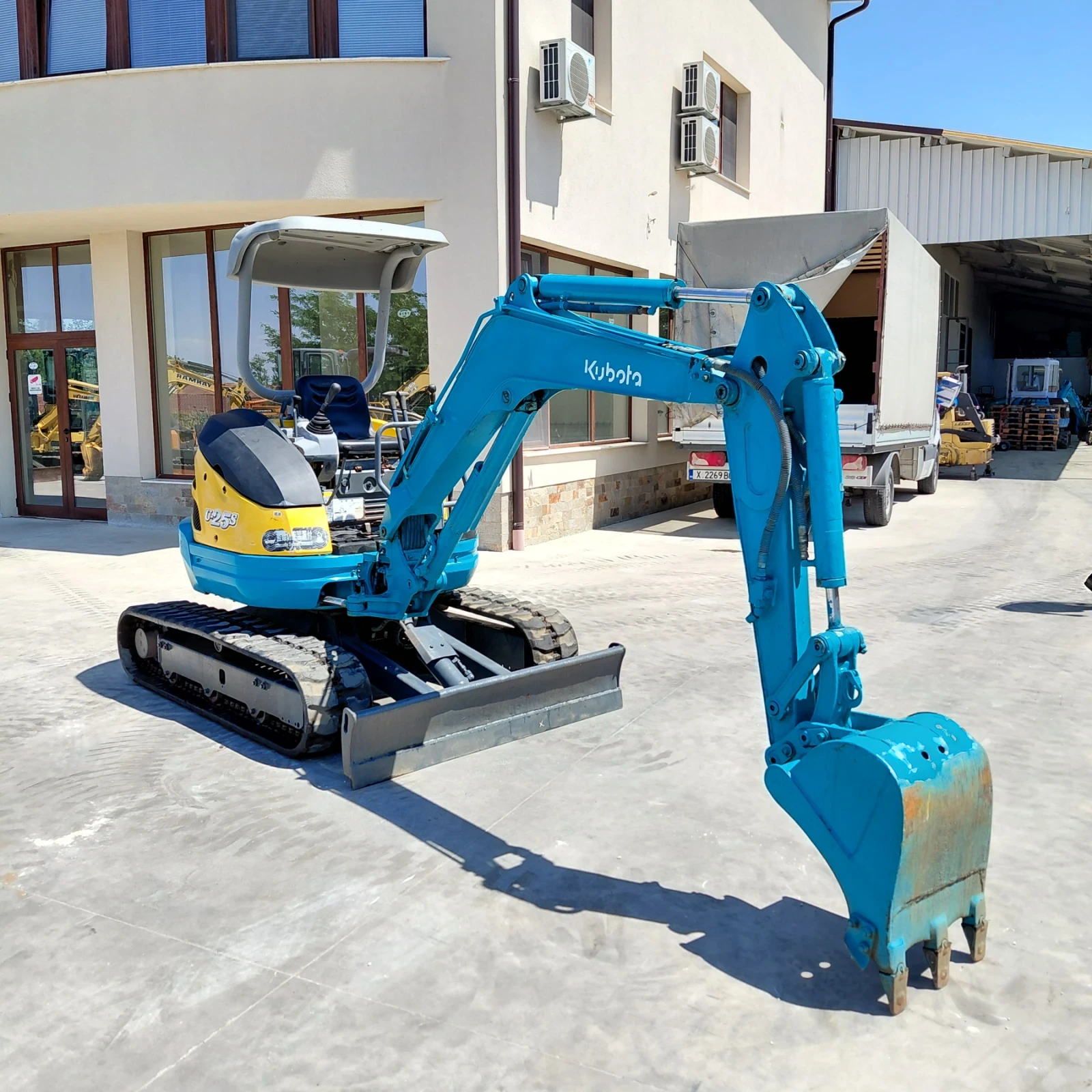 ����� Kubota U-25-3S * 1500 �������� * ����� �� ��� *  | Mobile.bg � ����������� 7