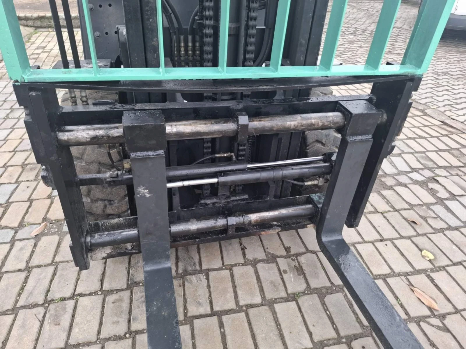  Yale   | Mobile.bg   4