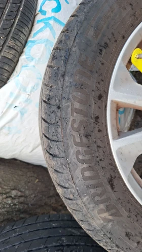 ���� � ������ 215/60R17 �� Nissan Qashqai | Mobile.bg � ����� ������ 5