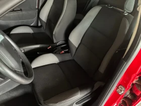 Peugeot 207 1.4i 95hp 4 ВРАТИ КЛИМАТИК РЕГИСТРИРАНА ОБСЛУЖЕНА, снимка 10