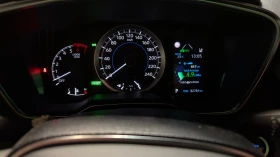 Toyota Corolla Touring Sports 1.8 Hybrid, снимка 11