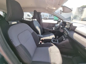 Dacia Sandero Stepway TCe 100 к.с. ECO-G S&S BVM6, снимка 12