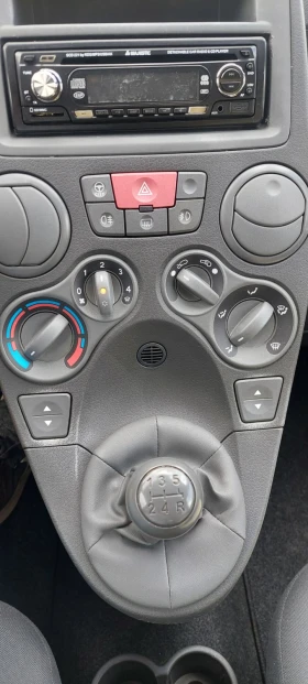 Fiat Panda 1.2 бензин климатик, снимка 10