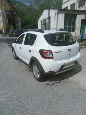 Dacia Sandero, снимка 5 - Автомобили и джипове - 45370333