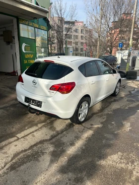 Opel Astra 1.4i Gaz, снимка 6