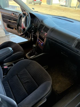 VW Golf 1.9 TDI 110 �.�. | Mobile.bg � ����� ������ 4