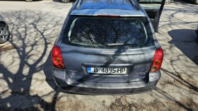 Toyota Avensis - 3150 € / 6160.86 лв. - 35006359 4