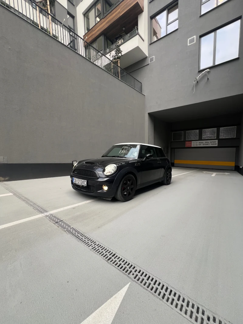Mini Cooper s JOHN COOPER WORKS, снимка 2 - Автомобили и джипове - 51153844