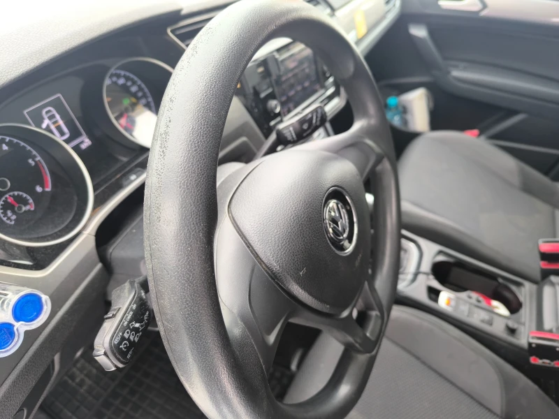 VW Touran 2.0tdi ПРОМО, снимка 8 - Автомобили и джипове - 53076308