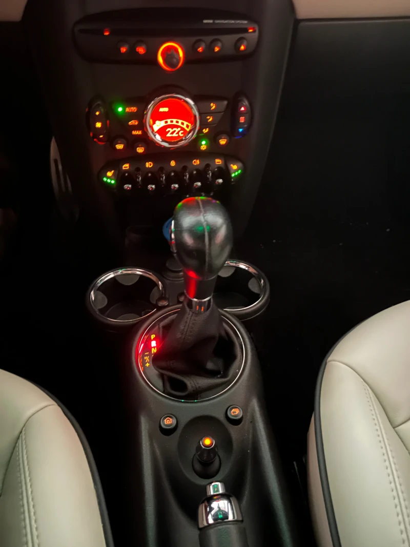 Mini John Cooper Works Coupe, снимка 13 - Автомобили и джипове - 51788724