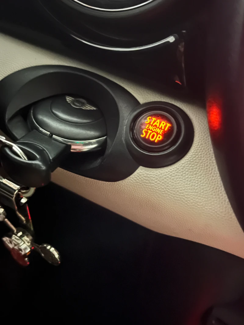 Mini John Cooper Works Coupe, снимка 16 - Автомобили и джипове - 51788724