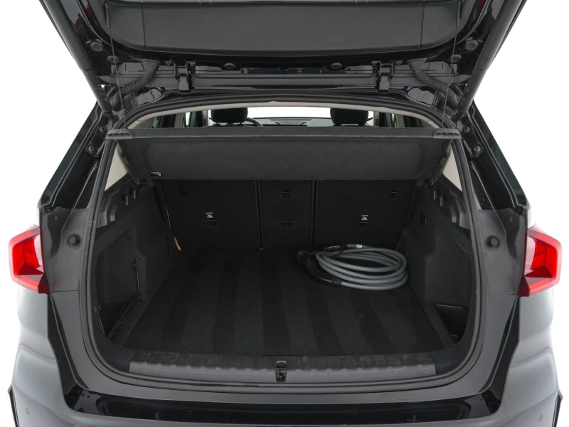 BMW iX1 xDrive Лизинг, снимка 5 - Автомобили и джипове - 53352731