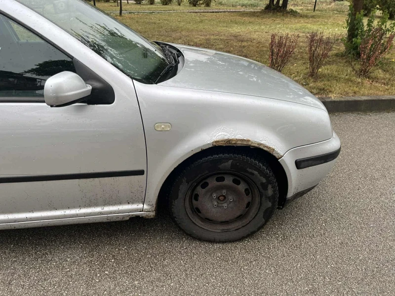 VW Golf 1.9 TDI, снимка 2 - Автомобили и джипове - 52444277