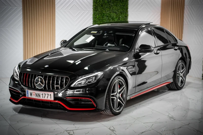 Mercedes-Benz C 63 AMG S, снимка 2 - Автомобили и джипове - 52657149