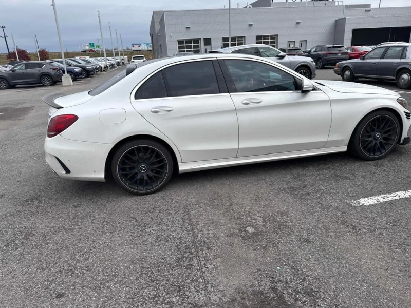 Mercedes-Benz C 400 * CARFAX * , снимка 3 - Автомобили и джипове - 52735764