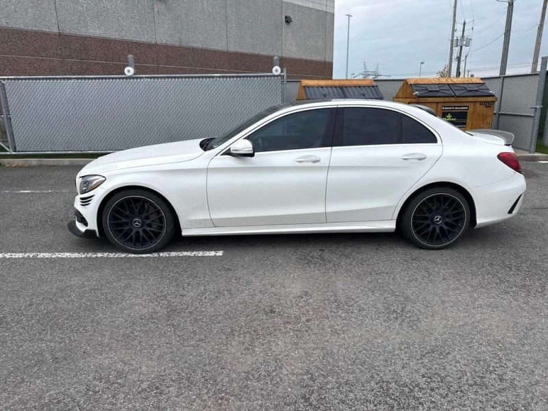 Mercedes-Benz C 400 * CARFAX * , снимка 4 - Автомобили и джипове - 52735764