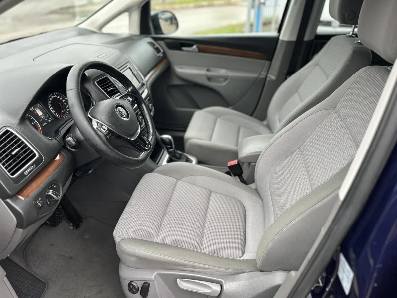 VW Sharan, снимка 9 - Автомобили и джипове - 53021332