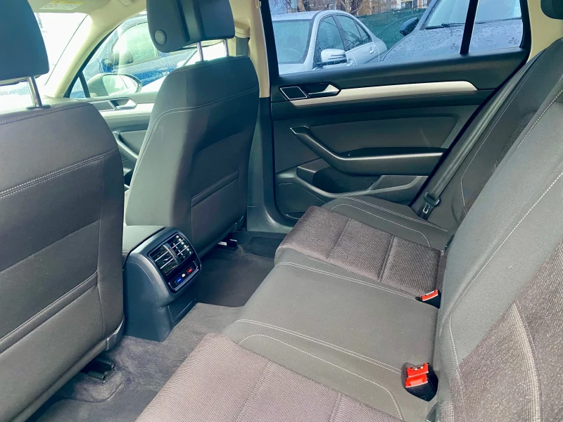 VW Passat, снимка 7 - Автомобили и джипове - 53031503