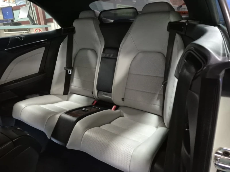 Mercedes-Benz E 350 * CARFAX * ЦЕНА ДО БГ, снимка 11 - Автомобили и джипове - 53341057