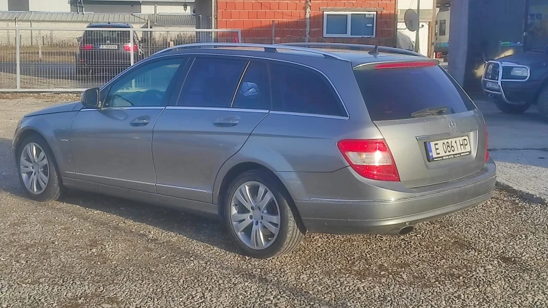 Mercedes-Benz C 220, снимка 2 - Автомобили и джипове - 53454123
