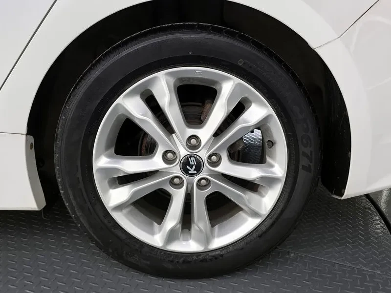 Kia K5 2.0 Luxury | Mobile.bg � ����������� 5