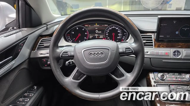 Audi A8 | TOP SERVICE, снимка 14 - Автомобили и джипове - 56063009